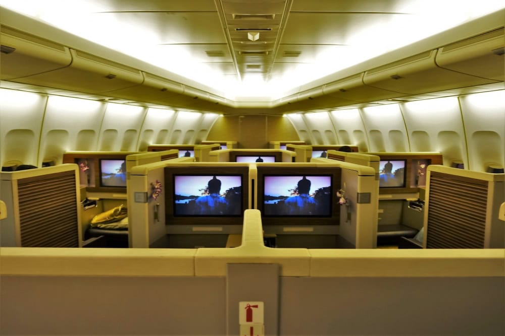 初めての国際線ファーストクラス体験！タイ国際航空 羽田－バンコク